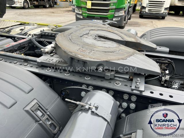 Tracteur routier standard SCANIA S590A6X4NB