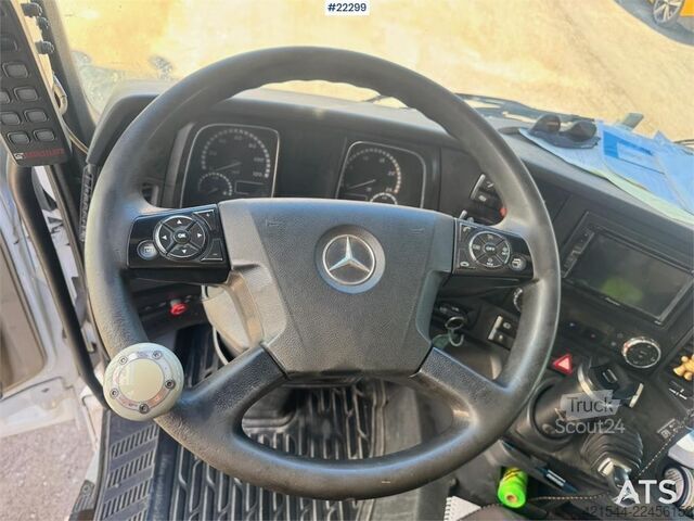 Koukkuvarsijärjestelmä Mercedes-Benz Actros 2551