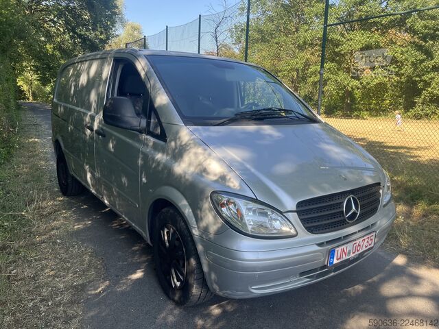 фургон-панель Mercedes-Benz Vito 111 CDI Kastenwagen
