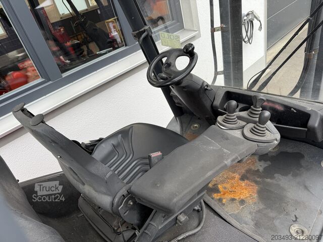 Iekrāvējs Linde H40D