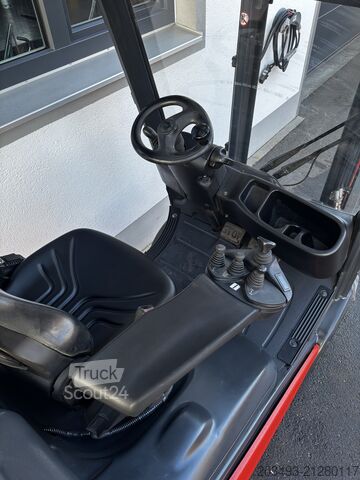 Gaffeltruck Linde H16T-L