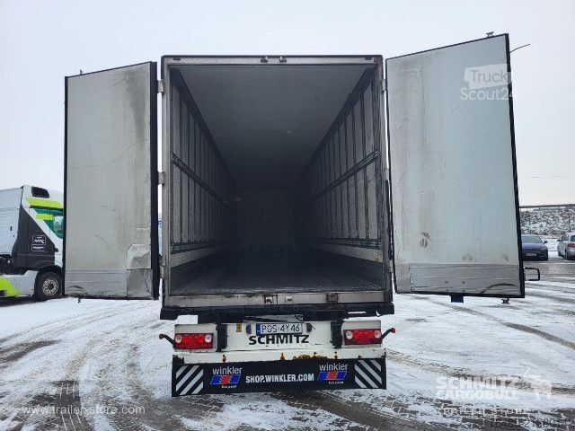 Hűtő félpótkocsi Schmitz Cargobull Isolierkoffer