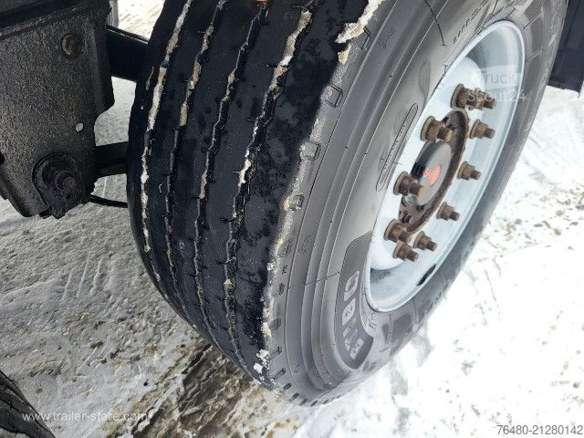 Hűtő félpótkocsi Schmitz Cargobull Isolierkoffer