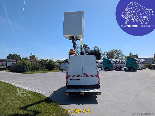 Подъемная платформа Renault Master 145.35 nacelle klubb