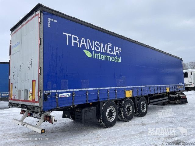 Semi-remorque bâchée Schmitz Cargobull Semitrailer Curtainsider Standard