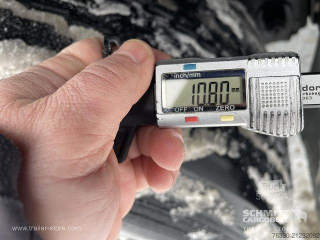 Semi-remorque bâchée Schmitz Cargobull Semitrailer Curtainsider Standard