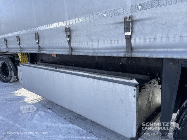 Semi-remorque bâchée Schmitz Cargobull Semitrailer Curtainsider Standard