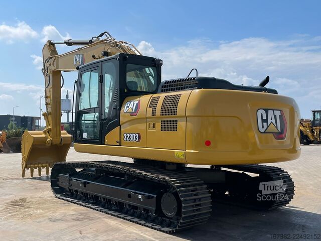 Lánctalpas kotrógép Caterpillar 323D3