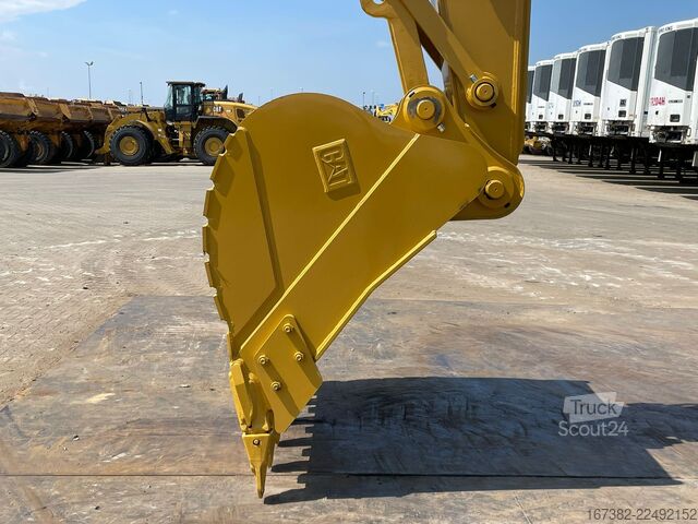 Lánctalpas kotrógép Caterpillar 323D3