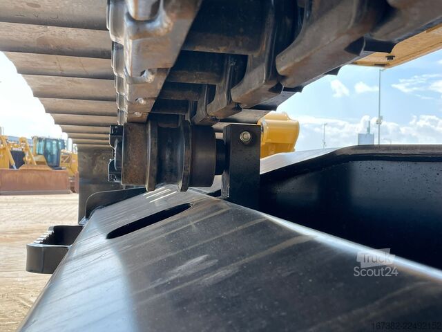 Lánctalpas kotrógép Caterpillar 323D3