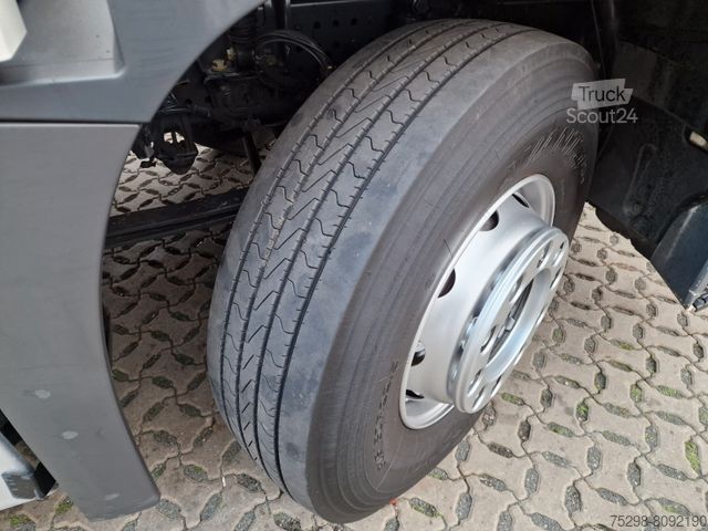 Autolaadkraan MERCEDES-BENZ Antos 1832 / MKG Kran