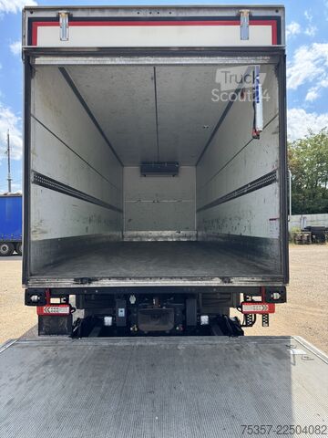 Camión frigorífico Volvo FM 420*Carrier 850 Supra*7,40m L