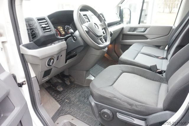 Minibus VOLKSWAGEN Crafter BUS mittellang Hochdach FWD Rampe Klima