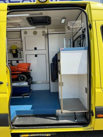 Ambulanssi Mercedes-Benz Sprinter 519 **V6-EURO 6-BELGIAN ORIGINE**
