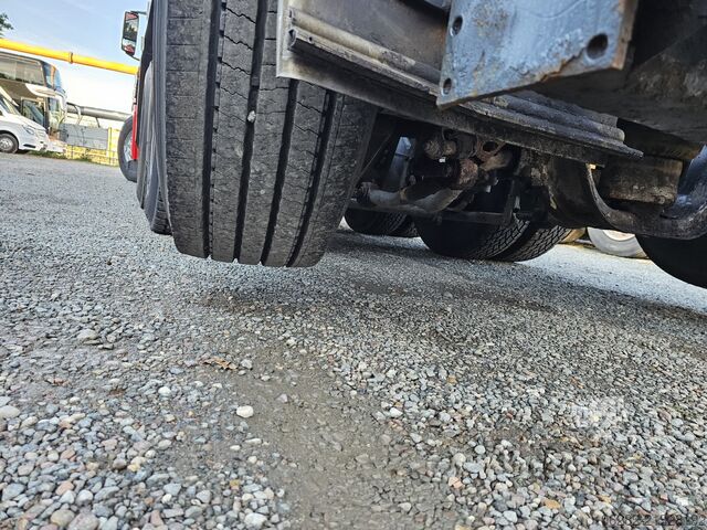 Podwozie ciężarówki MAN TGS 35.440 8X4-4BL Lift+Lenk Manual PTO