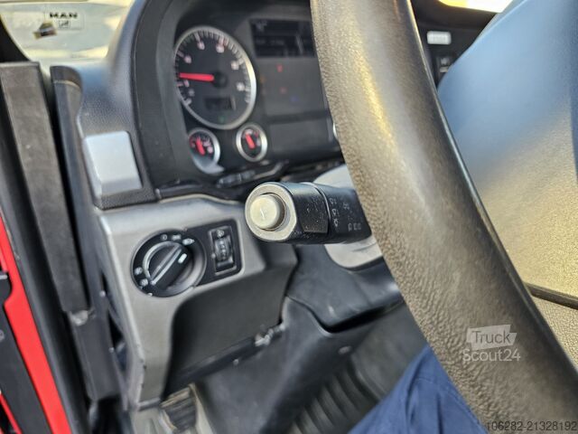 Podwozie ciężarówki MAN TGS 35.440 8X4-4BL Lift+Lenk Manual PTO