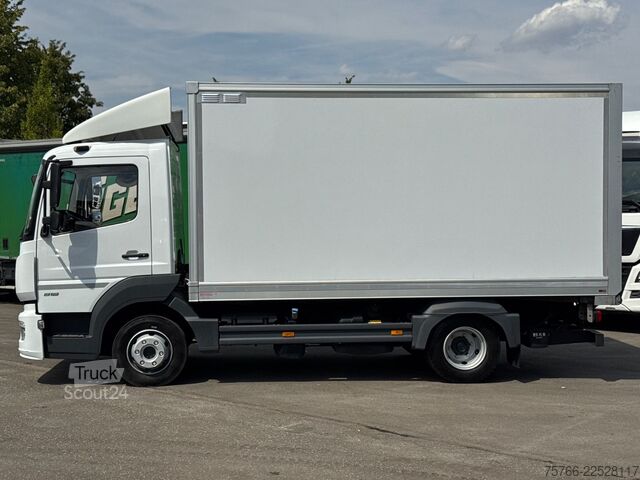 Кутиевиден ван MERCEDES-BENZ ATEGO 818 L / LBW / KAMERA / 4.45 m KOFFER