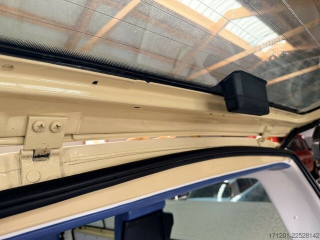 Kastenwagen VW T4 2.5 KAT Syncro 4x4 lang 1. Hand!