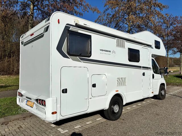 Alkove (soveplads over førerhuset) Weinsberg | CARAHOME | 650DG | FIAT DUCATO 140pk | 6 pers. |