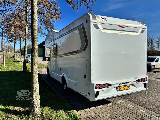 Alkove (soveplads over førerhuset) Weinsberg | CARAHOME | 650DG | FIAT DUCATO 140pk | 6 pers. |