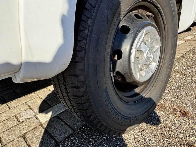 Alkove (soveplads over førerhuset) Weinsberg | CARAHOME | 650DG | FIAT DUCATO 140pk | 6 pers. |