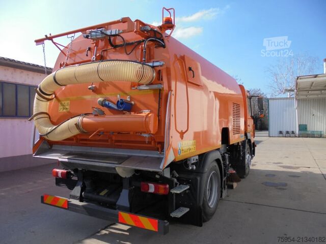 Varredora de rua Mercedes-Benz Atego 1324 LKO 4x2 / Themis SHY7BD