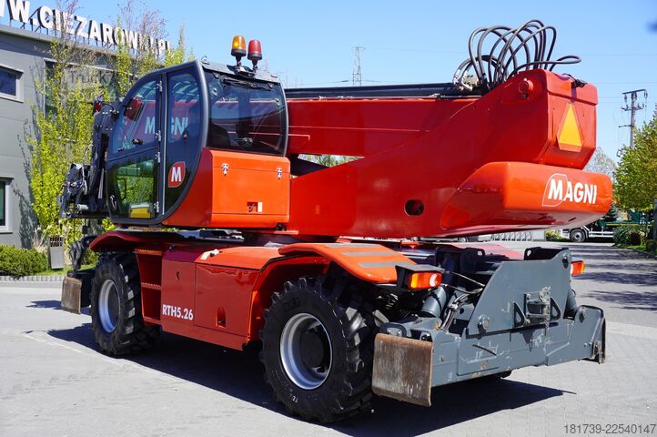 Teleskoplader MAGNI RTH 5.26 telescopic loader / Range 26 m