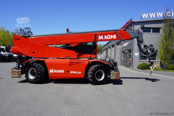 Teleskoplader MAGNI RTH 5.26 telescopic loader / Range 26 m