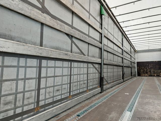 Semi-remorque bâchée SCHMITZ CARGOBULL SCS 24- JOLODA- KONIKI- LIFT- SAF- Edscha- Porta