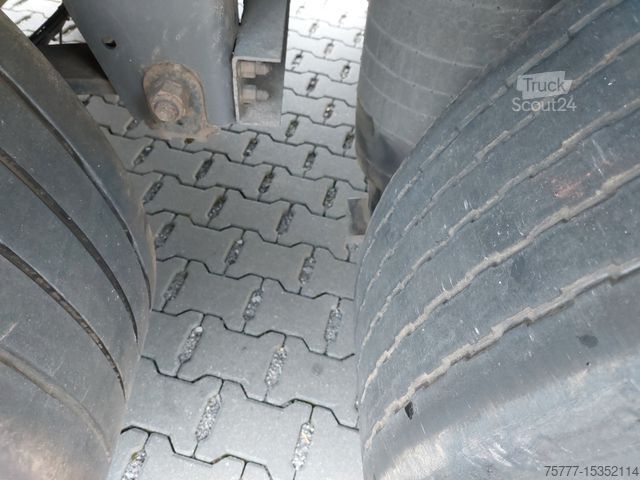 Semi-remorque bâchée SCHMITZ CARGOBULL SCS 24- JOLODA- KONIKI- LIFT- SAF- Edscha- Porta