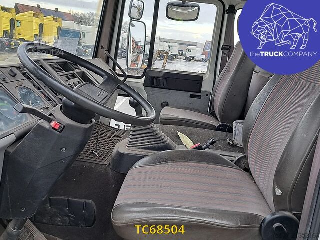 Châssis avec cabine Volvo FLC