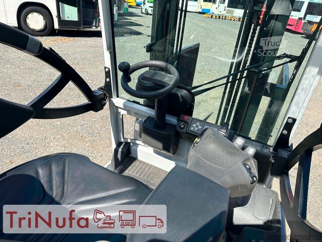 Frontstapler MITSUBISHI UniCarriersTX3-18 / A2N1L18Q | 1800 Kg |