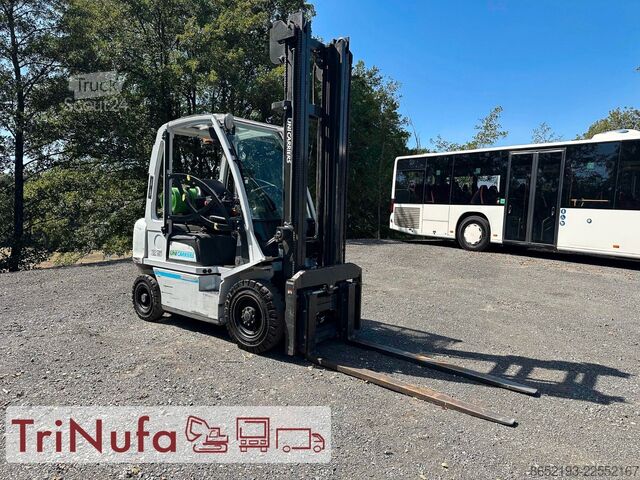 Frontstapler MITSUBISHI UniCarriers DX 25 | Seitenschub | 4,5 m |
