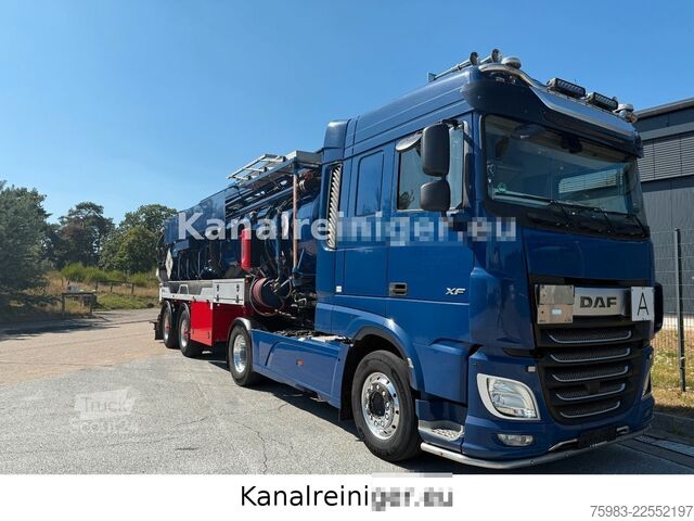 Saugwagen DAF XF530 FT 4x2 mit Kroll, ADR Saug- /Druckanhänger