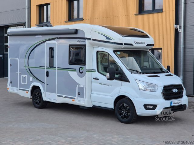 Pusiau integruotas kemperis CHAUSSON 640 Titanium Line *MJ26*Arctic*SAT+TV*165PS*Auto