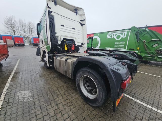 Standardni vlačilec MAN TGX 18.430
