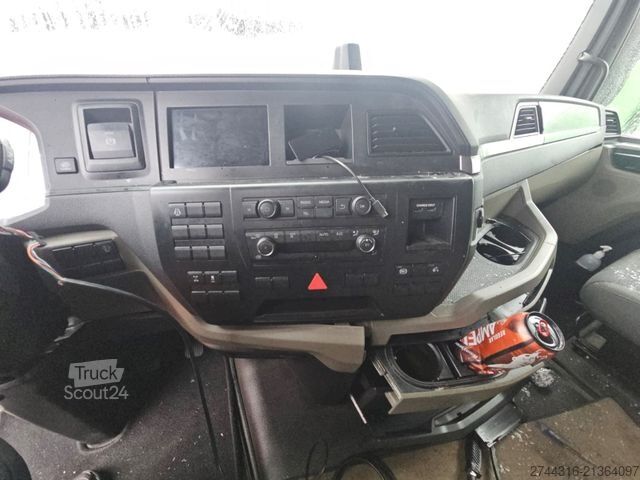 Standardni vlačilec MAN TGX 18.430