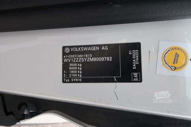 Dobozos furgon VOLKSWAGEN Crafter Kasten 35 mittellang Hochdach FWD/Nr.A88