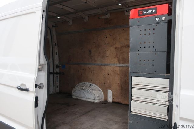 Dobozos furgon VOLKSWAGEN Crafter Kasten 35 mittellang Hochdach FWD/Nr.A88