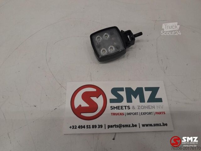 إضاءة Caterpillar Lamp GP Flood Caterpillar