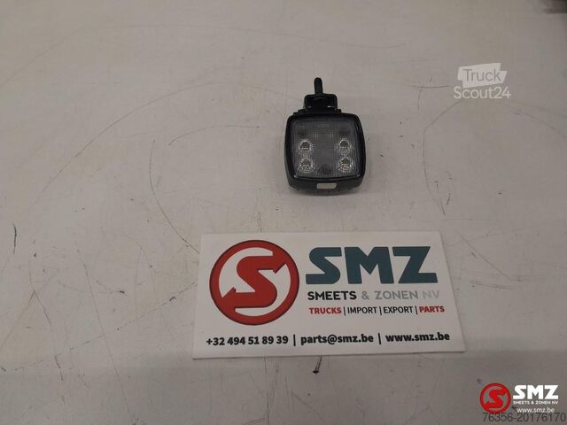 إضاءة Caterpillar Lamp GP Flood Caterpillar