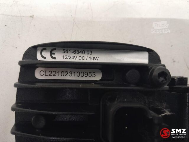 إضاءة Caterpillar Lamp GP Flood Caterpillar