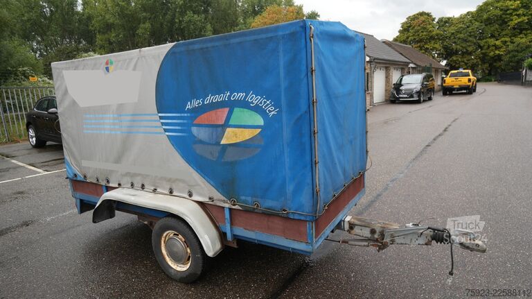¡Remolque Taurpalin EQUIPE con eje roto! EQUIPE Taurpalin trailer broken axle!