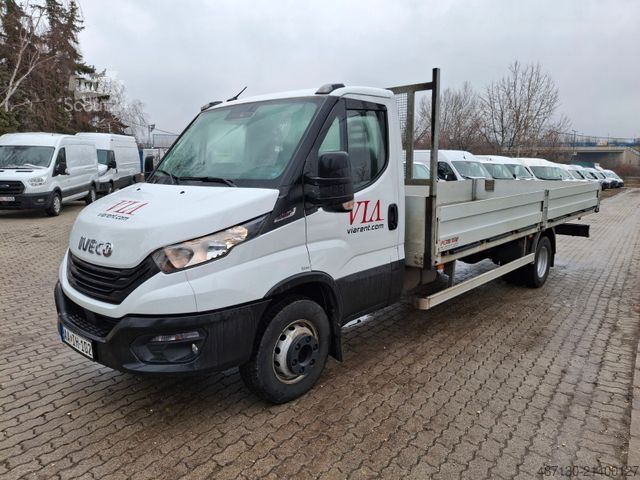 LKW mit Pritsche (offen) IVECO 70C18