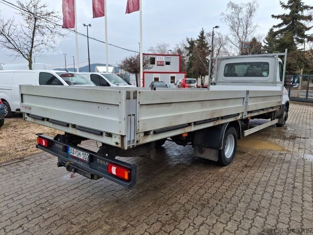 LKW mit Pritsche (offen) IVECO 70C18