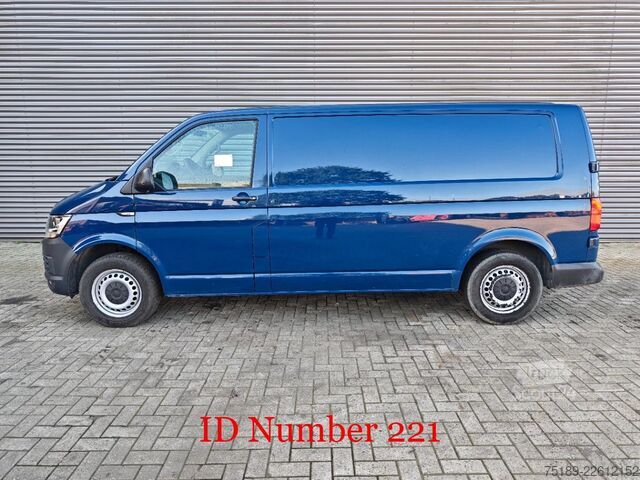 شاحنة بانل VW Transporter 2.0 TDI