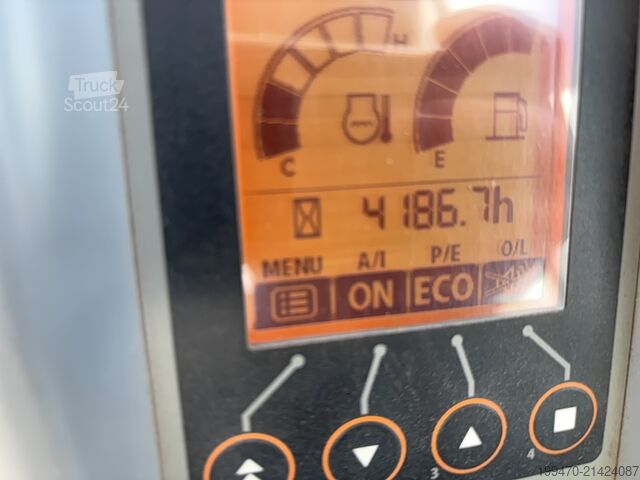 Lánctalpas kotrógép Hitachi ZX48U-5A CLR with 3 excavator buckets