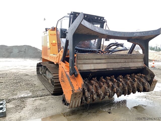 Koka šķeldošana FAE PT475 Forestry Mower / Tracked Carrier with Mulcher