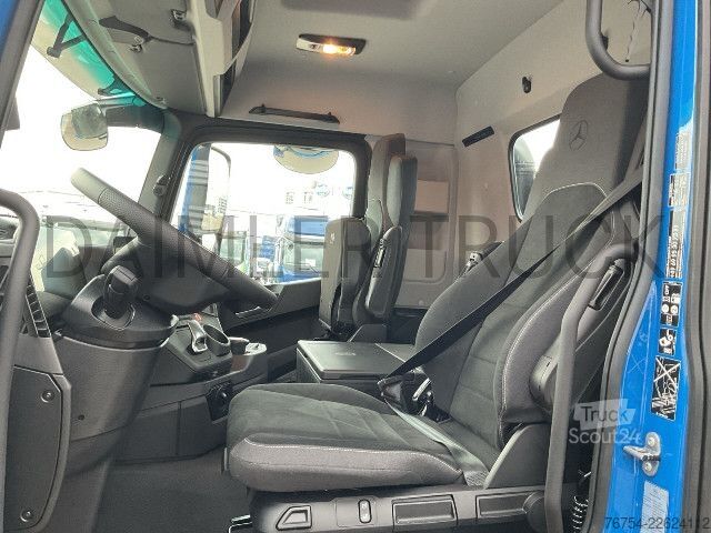 Kolmisivuinen kippiauto Mercedes-Benz Arocs 3253 K 8x4/4 Meiller TRIGENIUS Bordmatik