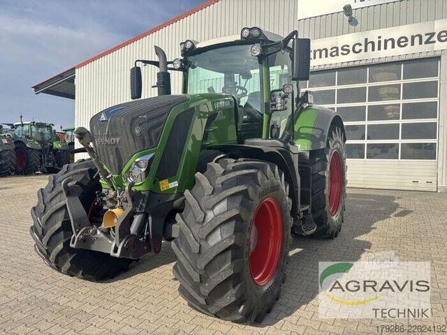 Tractor Fendt 828 VARIO S4